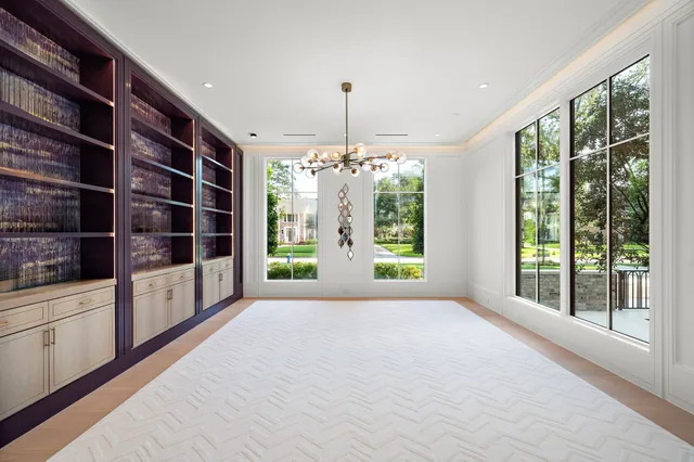 $13,000,000 | 3649 Chevy Chase Drive, Houston, TX 77019