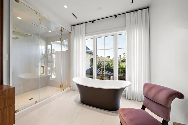 $13,000,000 | 3649 Chevy Chase Drive, Houston, TX 77019