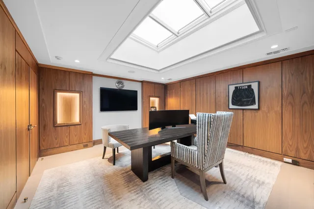 $13,000,000 | 3649 Chevy Chase Drive, Houston, TX 77019