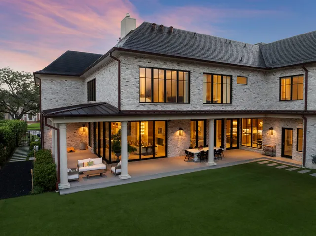 $13,000,000 | 3649 Chevy Chase Drive, Houston, TX 77019