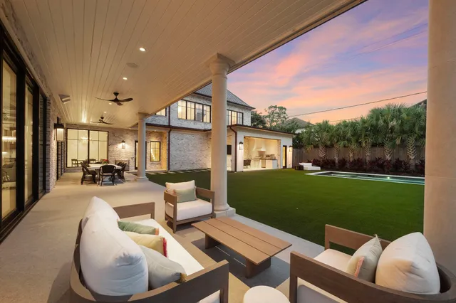 $13,000,000 | 3649 Chevy Chase Drive, Houston, TX 77019