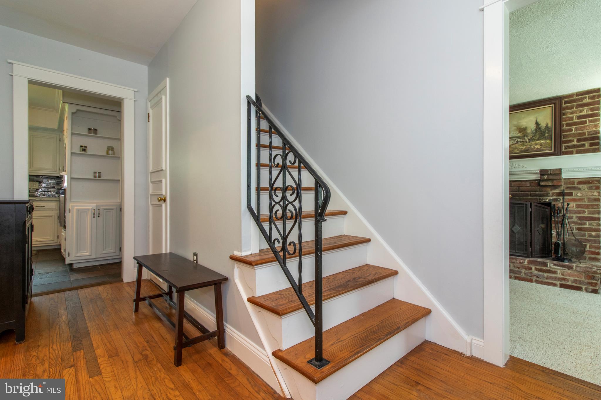 904 Jode Road Norristown, PA 19403 - Photo 2 of 24 Gallery Image 2