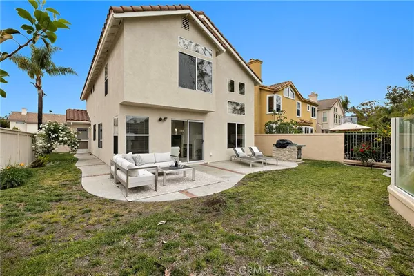 $1,299,900 | 50 Blanco, Lake Forest, CA 92610