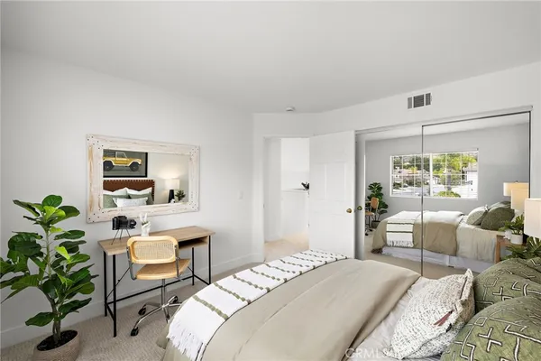 $1,299,900 | 50 Blanco, Lake Forest, CA 92610