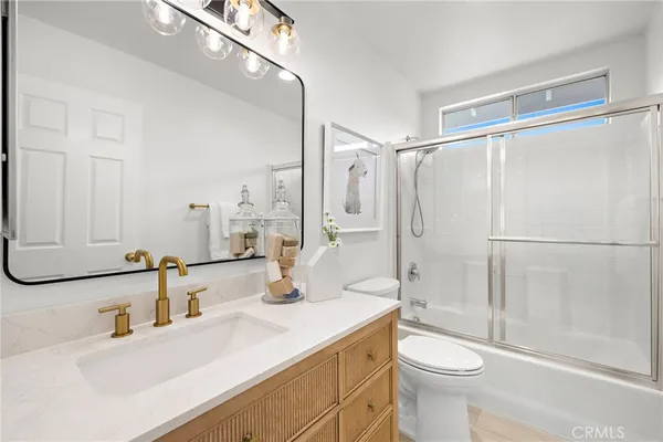 $1,299,900 | 50 Blanco, Lake Forest, CA 92610