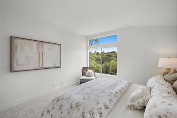 $1,299,900 | 50 Blanco, Lake Forest, CA 92610