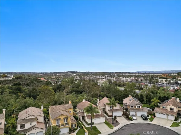 $1,299,900 | 50 Blanco, Lake Forest, CA 92610