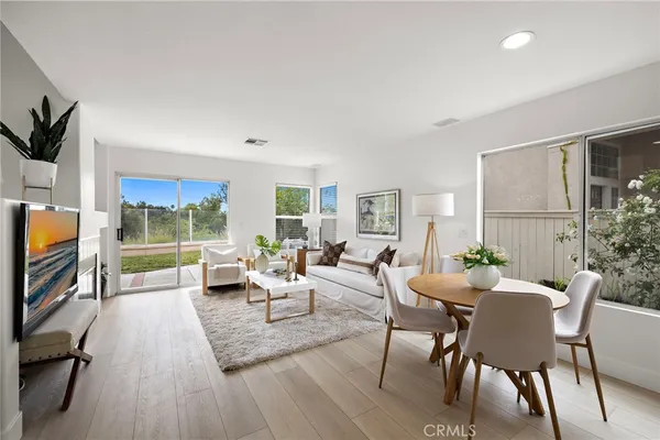 $1,299,900 | 50 Blanco, Lake Forest, CA 92610