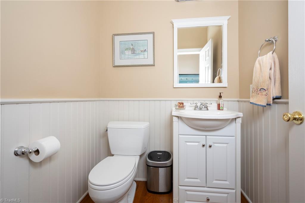 8056 Glengarriff Road Clemmons, NC 27012 - Photo 27 of 50 Gallery Image 27