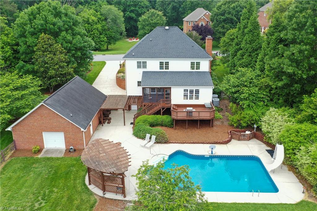 8056 Glengarriff Road Clemmons, NC 27012 - Photo 3 of 50 Gallery Image 3