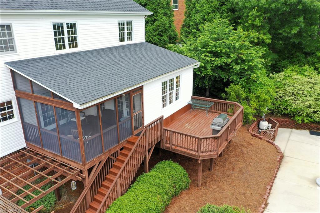 8056 Glengarriff Road Clemmons, NC 27012 - Photo 4 of 50 Gallery Image 4