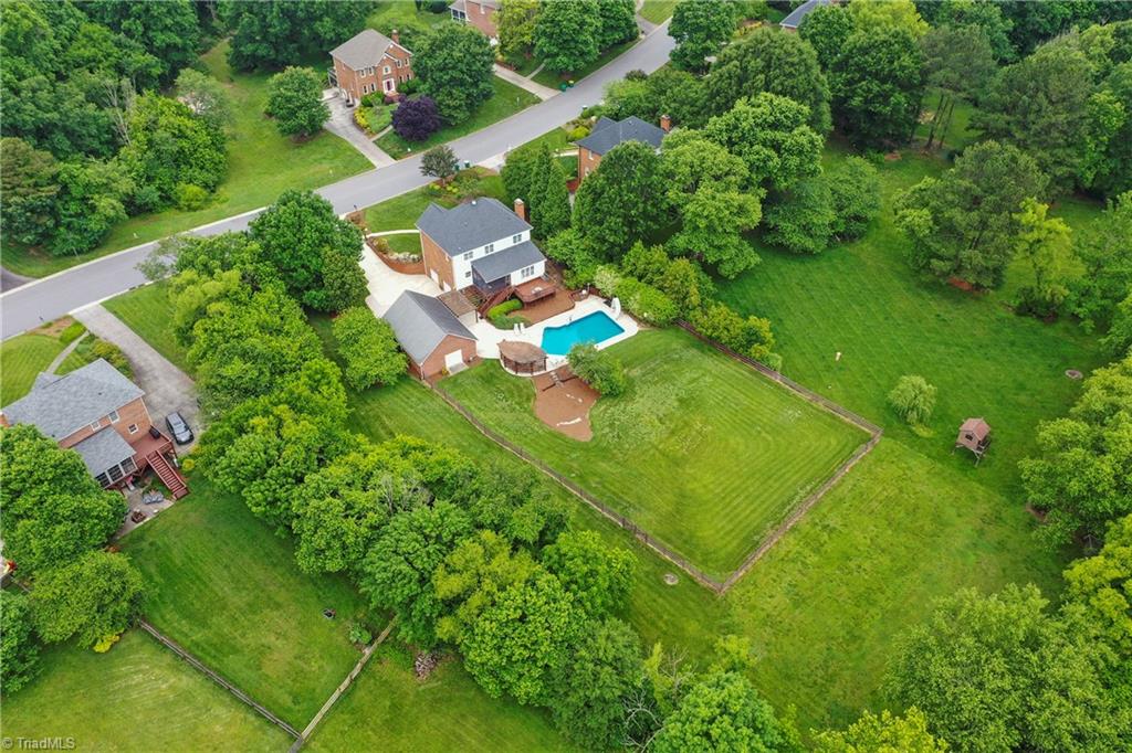 8056 Glengarriff Road Clemmons, NC 27012 - Photo 46 of 50 Gallery Image 46