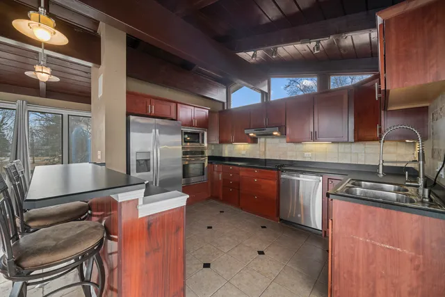 $315,000 | 1740 Holiday Drive, Lake Holiday, IL 60548