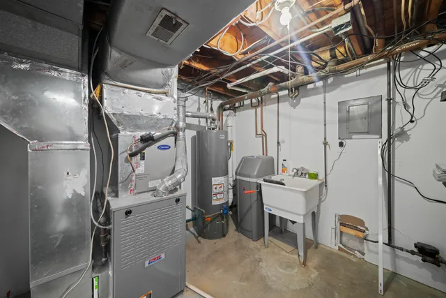 $315,000 | 1740 Holiday Drive, Lake Holiday, IL 60548