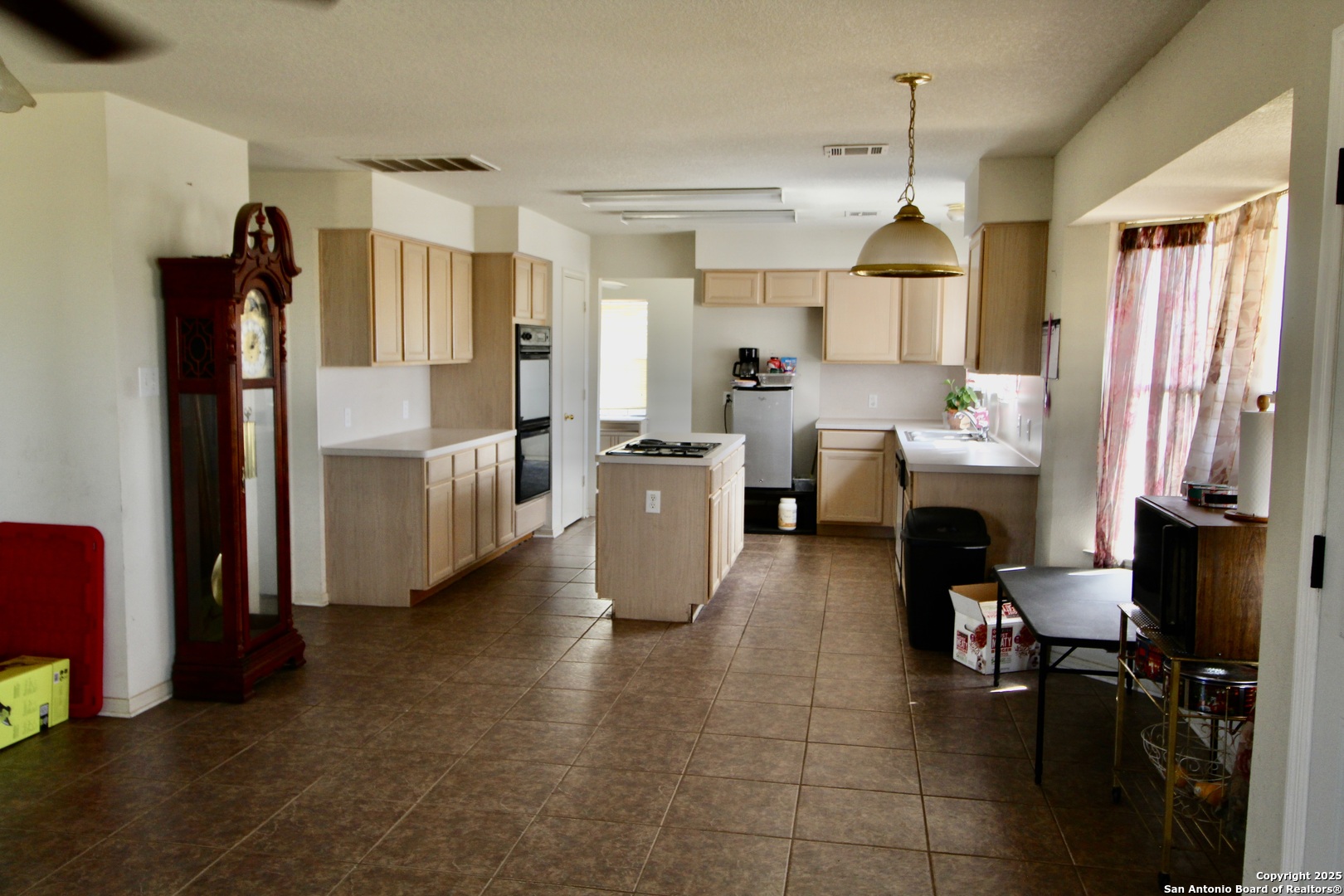 246 Collins Hill Road Lytle, TX 78052 - Photo 12 of 27