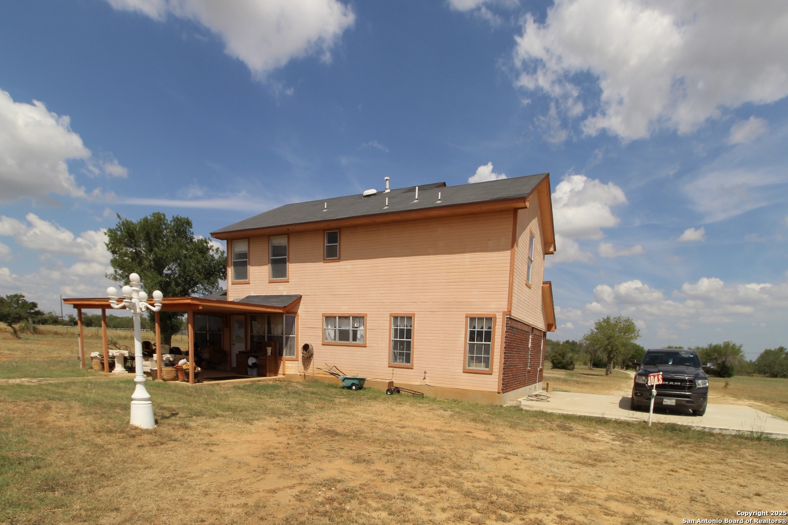 246 Collins Hill Road Lytle, TX 78052 - Photo 5 of 27