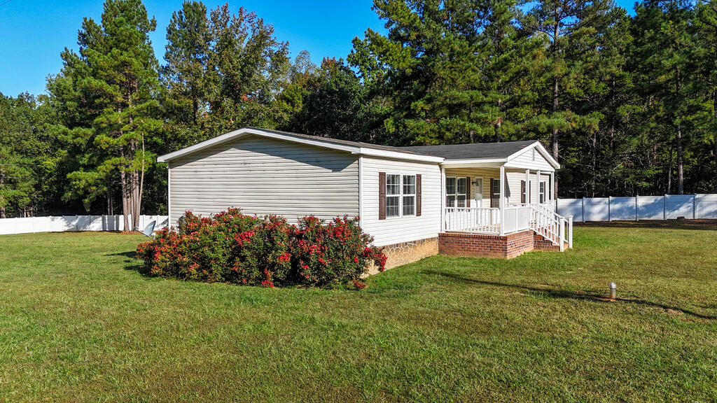1473 Burkeville Road Victoria, VA 23974 - Photo 5 of 43 Gallery Image 5