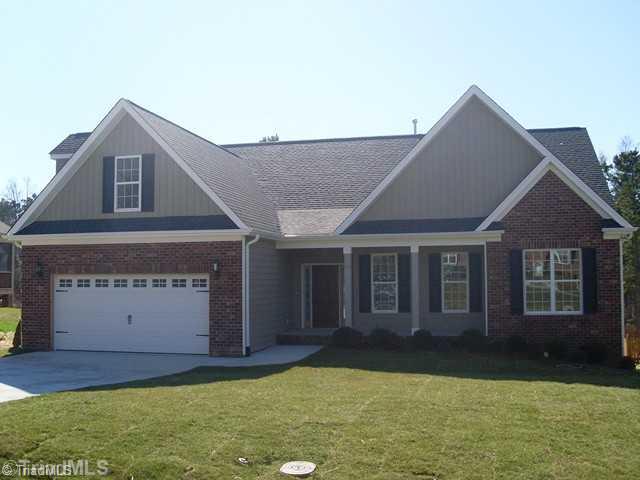 5027 Peppertree Road Clemmons, NC 27012 - Photo 1 of 16 Exterior Front.