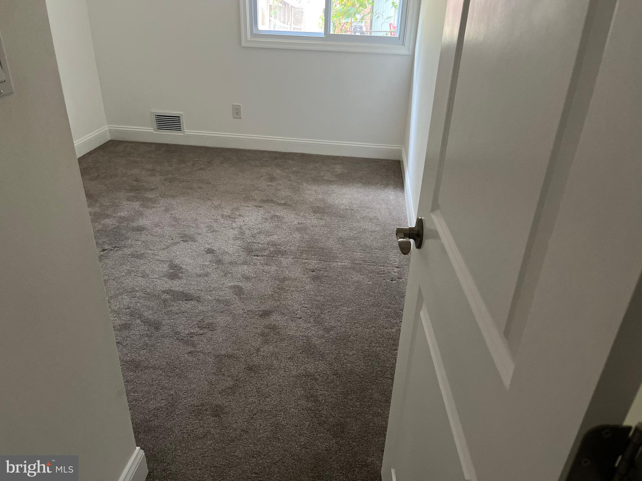 611 Winona Court Silver Spring, MD 20902 - Photo 8 of 15