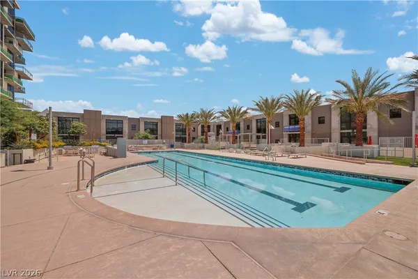 $2,150 | 353 East Bonneville Avenue, Unit 505, Las Vegas, NV 89101