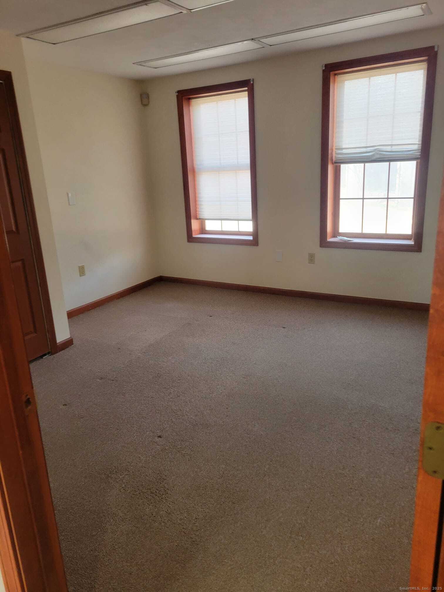 1 Barristers Court Meriden, CT 06451 - Photo 10 of 11