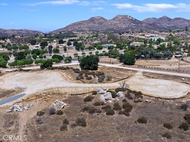 38662 East Benton Road Temecula, CA 92592 - Photo 2 of 13 a view of city and mountain