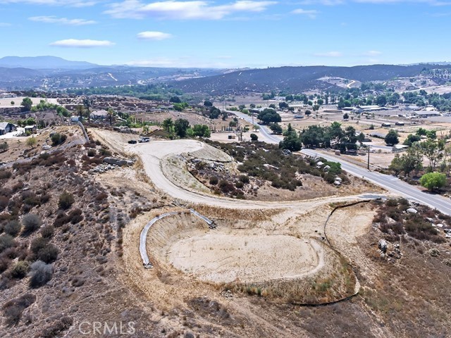 38662 East Benton Road Temecula, CA 92592 - Photo 3 of 13 a view of a city