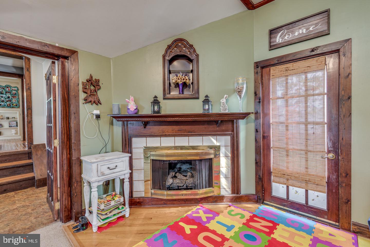 227 South Fellowship Road Maple Shade, NJ 08052 - Photo 20 of 41 a living room with furniture and a fireplace