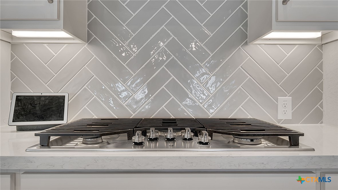 1816 Field Brook Seguin, TX 78155 - Photo 6 of 32