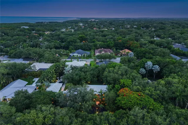$2,999,999 | 7360 Southwest 164th Street, Palmetto Bay, FL 33157