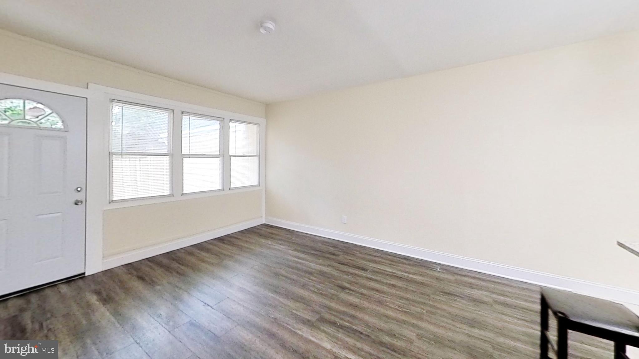 7630 Normandy Road Landover, MD 20785 - Photo 8 of 18 Living Room