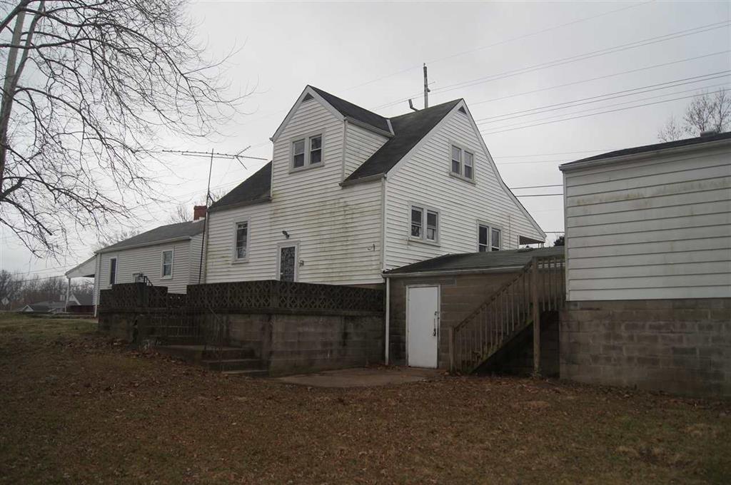 631 South Obrien Street Seymour, IN 47274 - Photo 4 of 22 Gallery Image 4