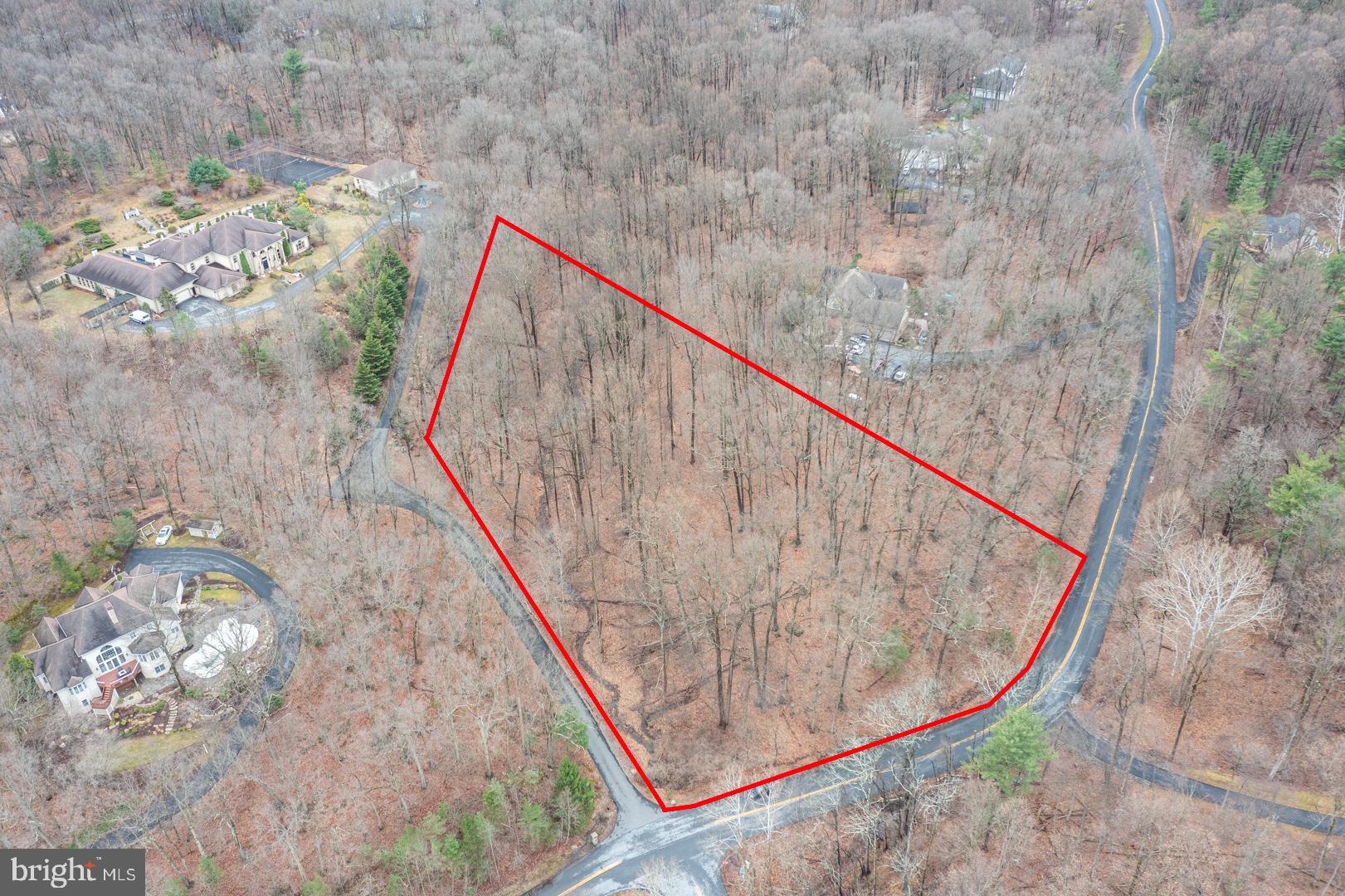 10 Hidden Pond Drive Reading, PA 19607 - Photo 5 of 6