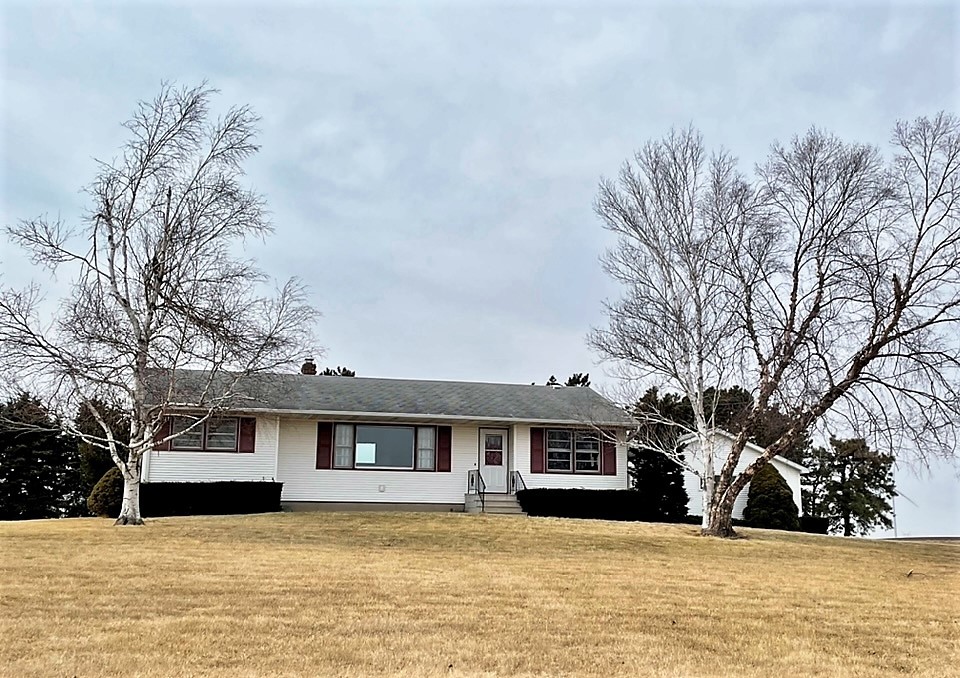 8789 Lee Road Waterman, IL 60556 - Photo 1 of 1