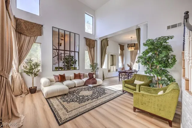 $5,270 | 249 Timber Hollow Street, Henderson, NV 89012