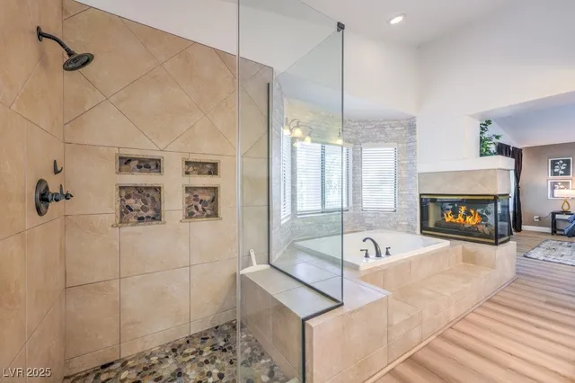 $5,270 | 249 Timber Hollow Street, Henderson, NV 89012