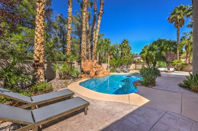 $5,270 | 249 Timber Hollow Street, Henderson, NV 89012