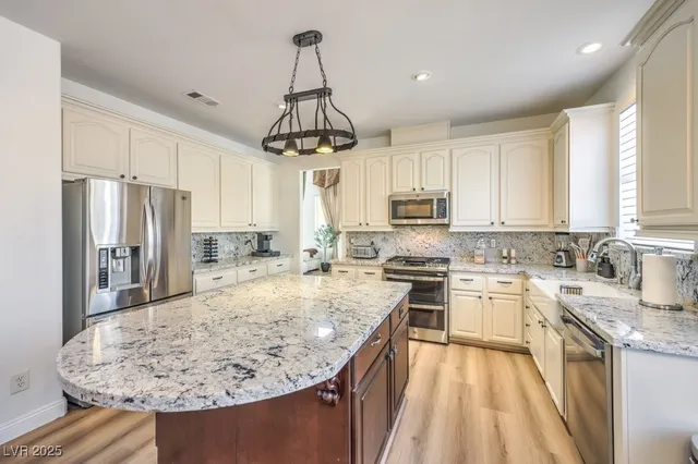 $5,270 | 249 Timber Hollow Street, Henderson, NV 89012