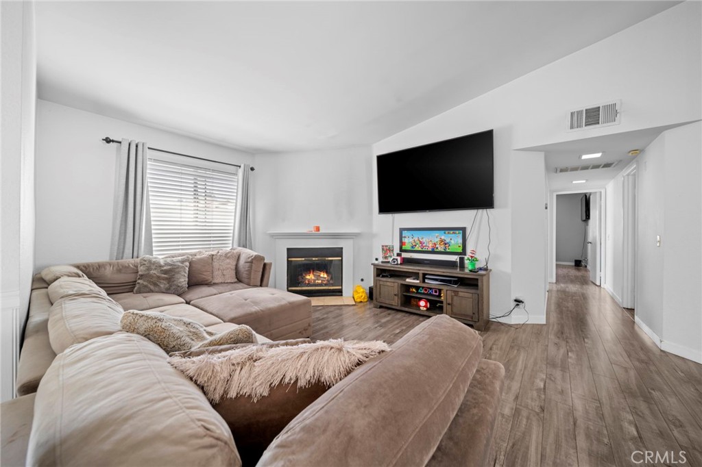 24242 Sylvan Glen Road, Unit G Diamond Bar, CA 91765 - Photo 6 of 28