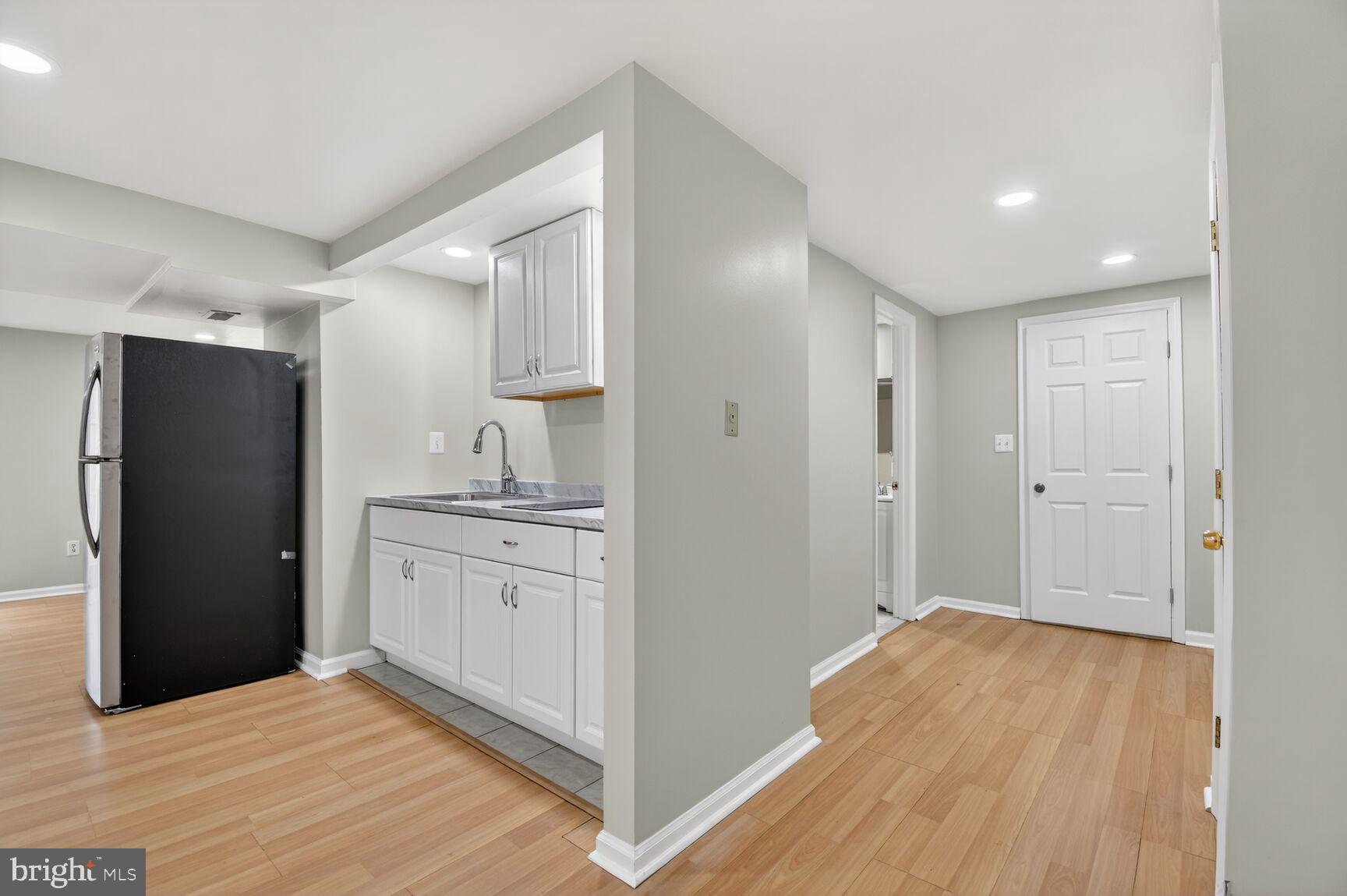 1900 Middlebridge Drive Silver Spring, MD 20906 - Photo 5 of 16 Wood flooring, new appliances, natural light