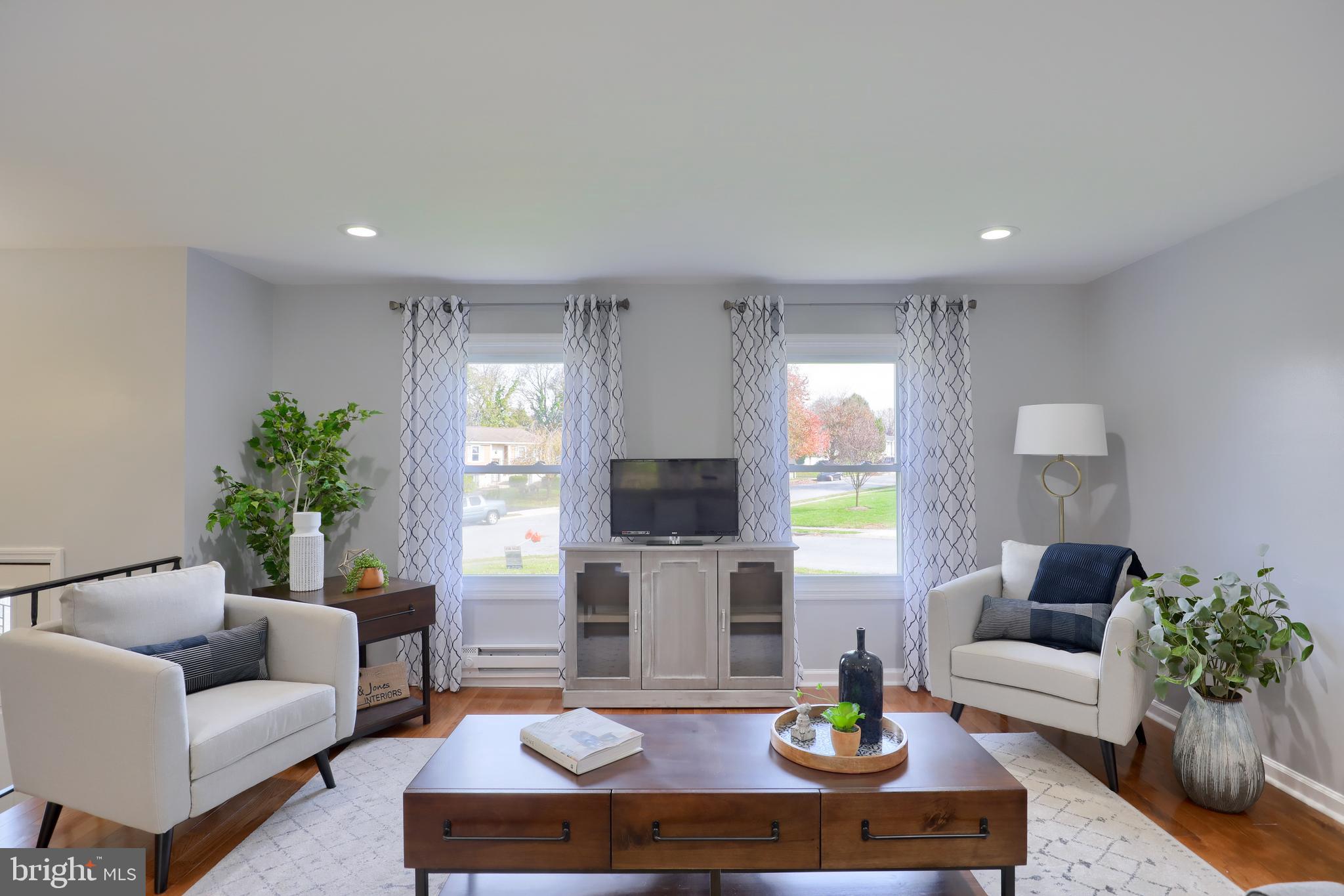 121 Winter Hill Road Lititz, PA 17543 - Photo 8 of 38