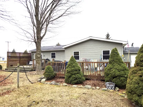 $194,900 | 9130 17 Mile Road, Marshall, MI 49068