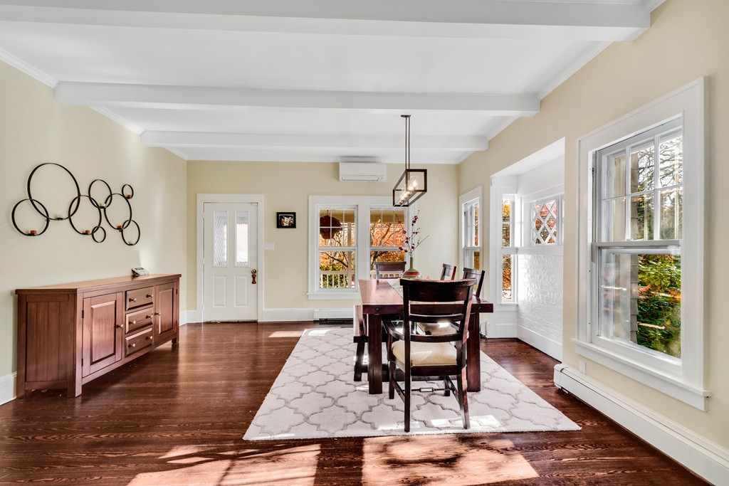 684 Edgell Road Framingham, MA 01701 - Photo 5 of 30