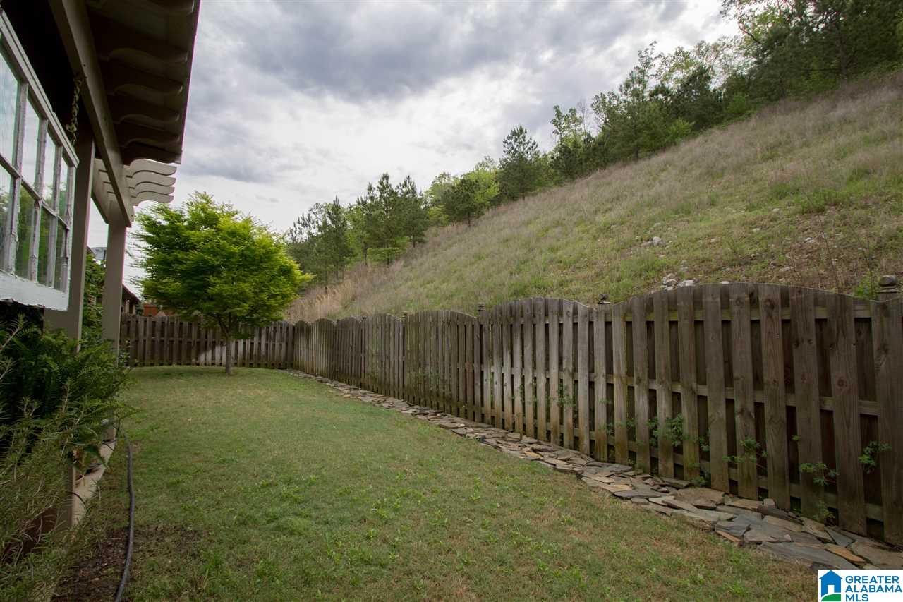 4015 Highland Ridge Road Birmingham, AL 35242 - Photo 3 of 26