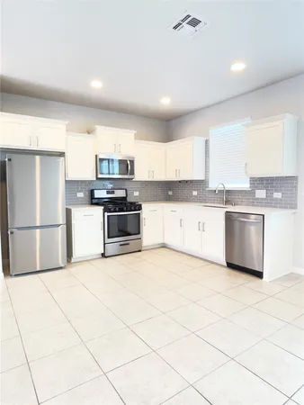 $1,895 | 363 Eagle Brook Lane, Buda, TX 78610