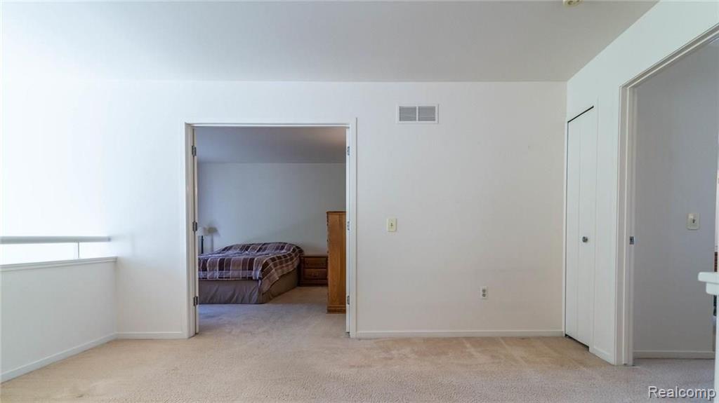 620 Ashley Circle, Unit 81 Rochester Hills, MI 48307 - Photo 22 of 45