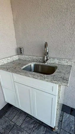 $2,750 | 6805 Heavitree Drive, Sebring, FL 33876