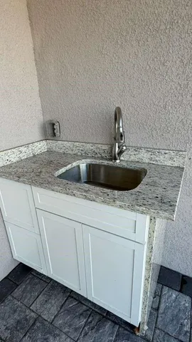 $2,750 | 6805 Heavitree Drive, Sebring, FL 33876