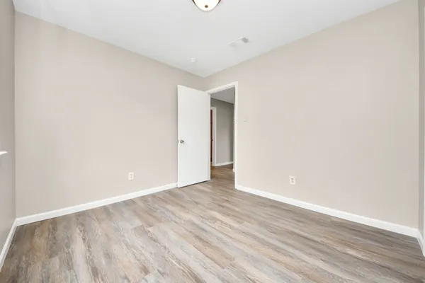 $2,000 | 1223 Rebecca Lane, Humble, TX 77338