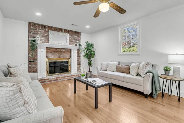 $350,000 | 404 Forest Circle, Summerville, SC 29483